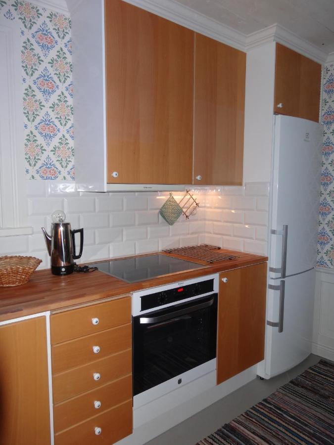 Roeda Stugan Hedemora Esterno foto